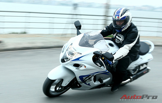 MÔTÔ GIÁ RẺ SUZUKI - MOTO GIA RE SUZUKI